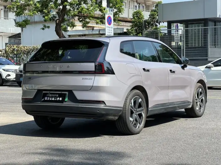Volvo XC70 2026 Model 4WD Ultra-long Endurance Plus – фото 5