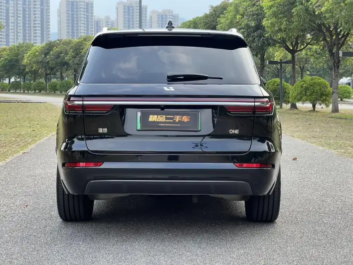 Li Auto ONE 2021 Model Extended Range 6 seat Edition – фото 6