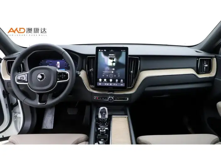 Volvo XC60 2026 Model B5 4WD Smart Range Deluxe Edition – фото 7
