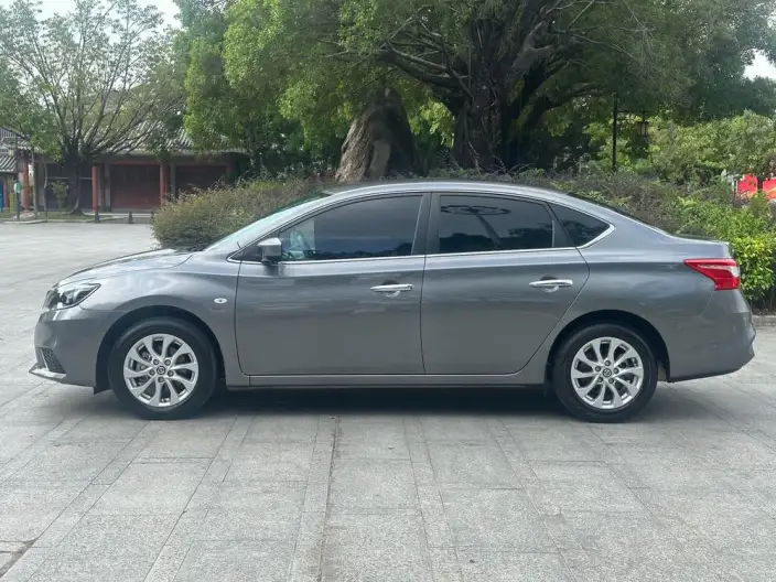 Nissan Sylphy 2022 Model Classic 1.6 XE CVT Comfort Edition – фото 4