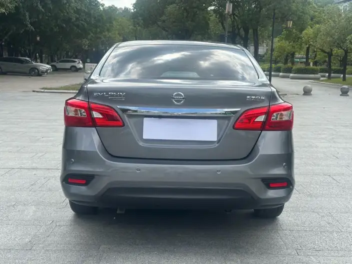 Nissan Sylphy 2022 Model Classic 1.6 XE CVT Comfort Edition – фото 6