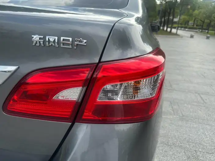 Nissan Sylphy 2022 Model Classic 1.6 XE CVT Comfort Edition – фото 9