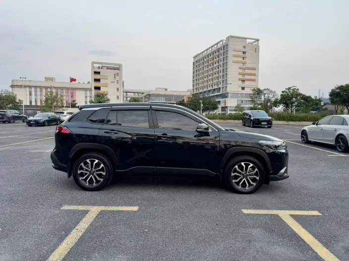 Frontlander 2022 Model 2.0L CVT Deluxe Edition – фото 8