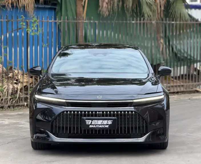 Toyota Crown Imported 2024 Model Sedan 2.5L HEV Supreme Edition – фото 2