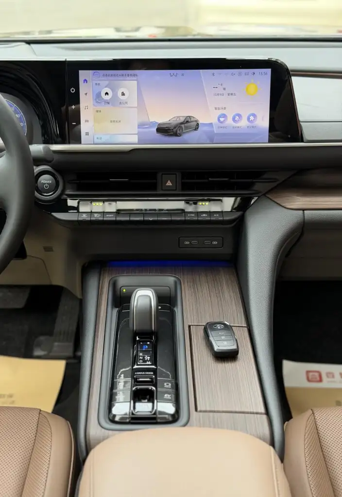 Toyota Crown Imported 2024 Model Sedan 2.5L HEV Supreme Edition – фото 8
