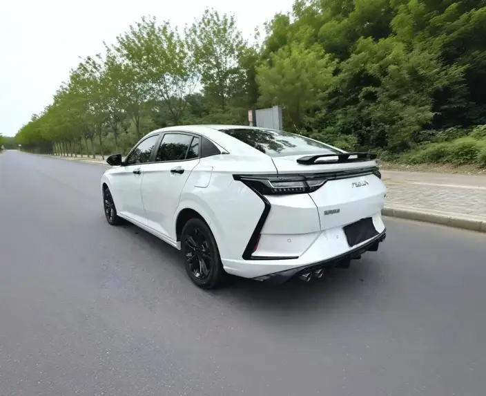 Yixuan 2023 Model Facelift 1.5L Automatic Follow-up version