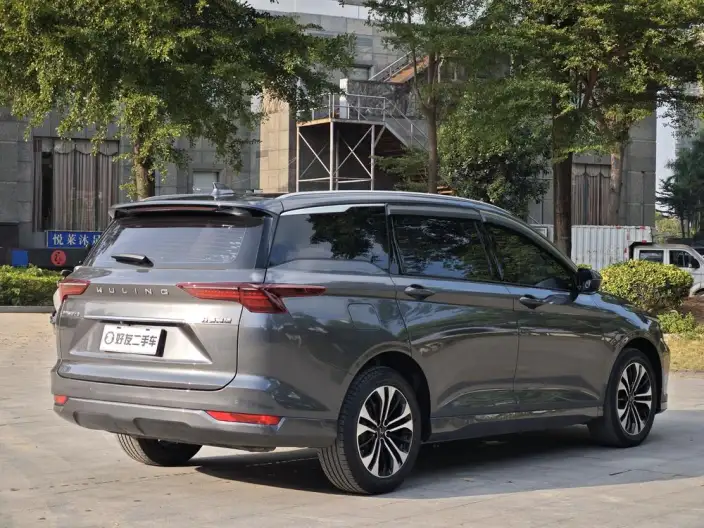 Wuling Victory 2022 Model Facelift 280T CVT Flagship Model – фото 7