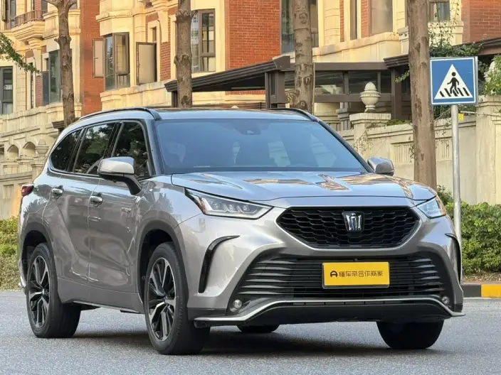 Crown Kluger 2022 Model 2.5L HEV 4WD Deluxe Edition – фото 3