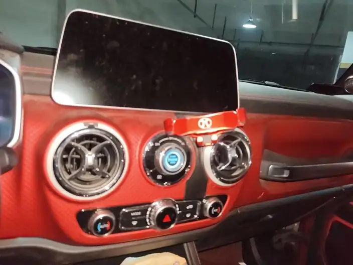 BAIC BJ40 2023 Model 2.0T Automatic 4WD City Hunter Edition Warrior Model – фото 8