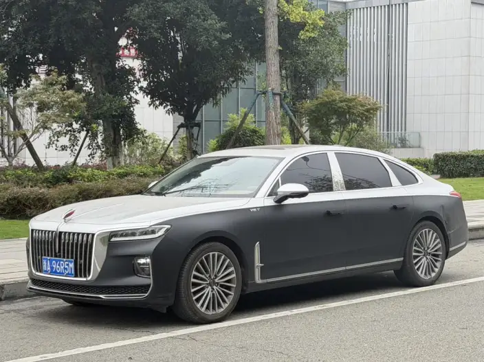HONGQI H9 2022 Model 2.0T Smart Flag Enjoy Edition – фото 1