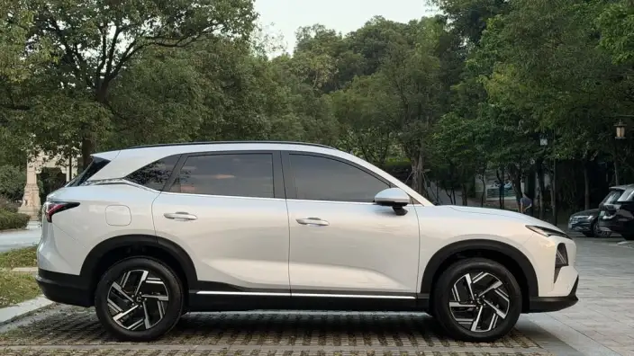 **Wuling Xingguang S** PHEV 2024 Model 130km Pilot Model – фото 7