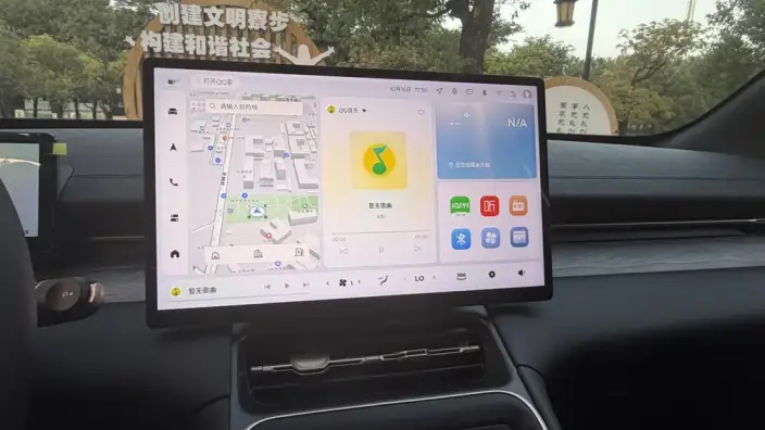 **Wuling Xingguang S** PHEV 2024 Model 130km Pilot Model – фото 10