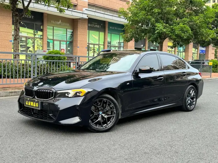 BMW 3 Series 2025 Model 330Li M Sports Night Set – фото 1
