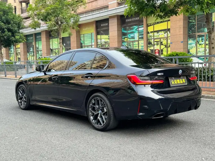 BMW 3 Series 2025 Model 330Li M Sports Night Set – фото 5