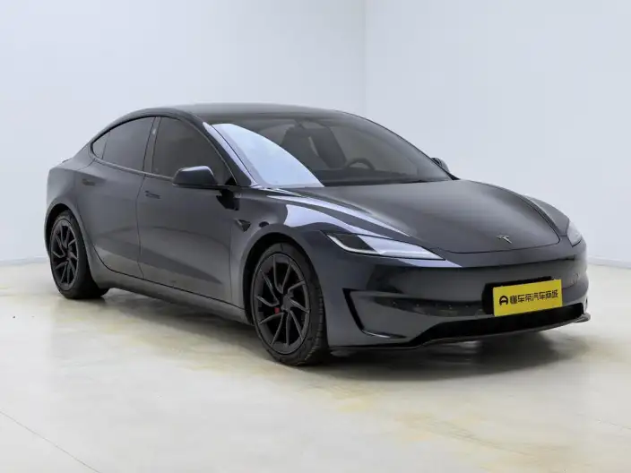 Model 3 2024 Model High performance All-wheel drive version – фото 3