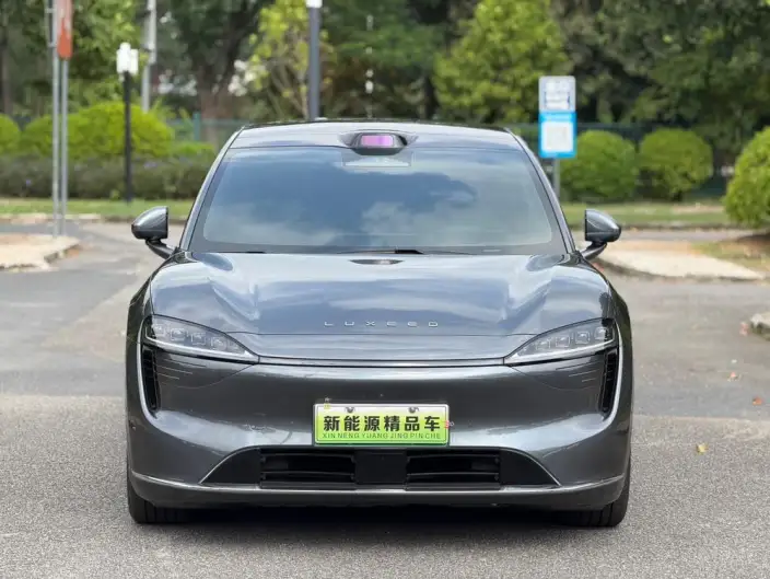Luxeed R7 2024 Model EV 100kWh UItra 4WD Edition