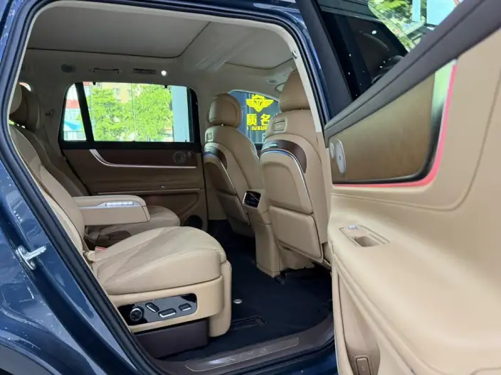 Aito M9 2024 Model Extended Range Ultra VI seat Edition – фото 8