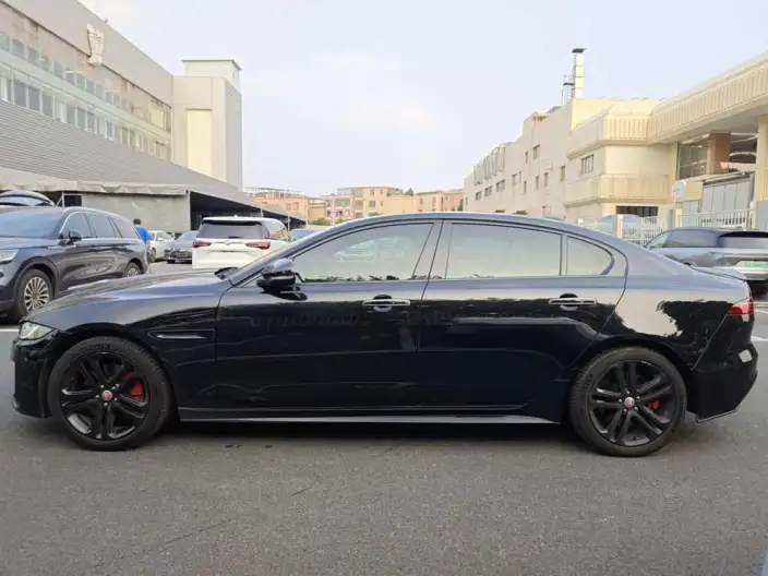 Jaguar XE L 2021 Model 2.0T 250PS R-DYNAMIC S Enterprising Sports Edition