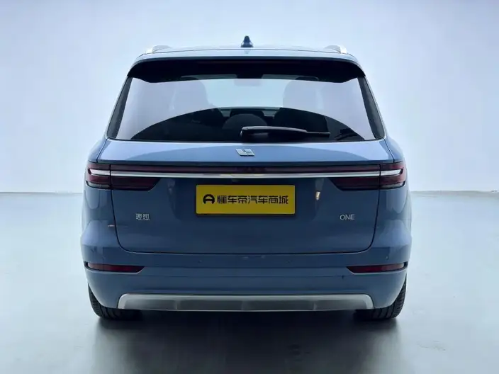 Li Auto ONE 2021 Model Extended Range 6 seat Edition – фото 6