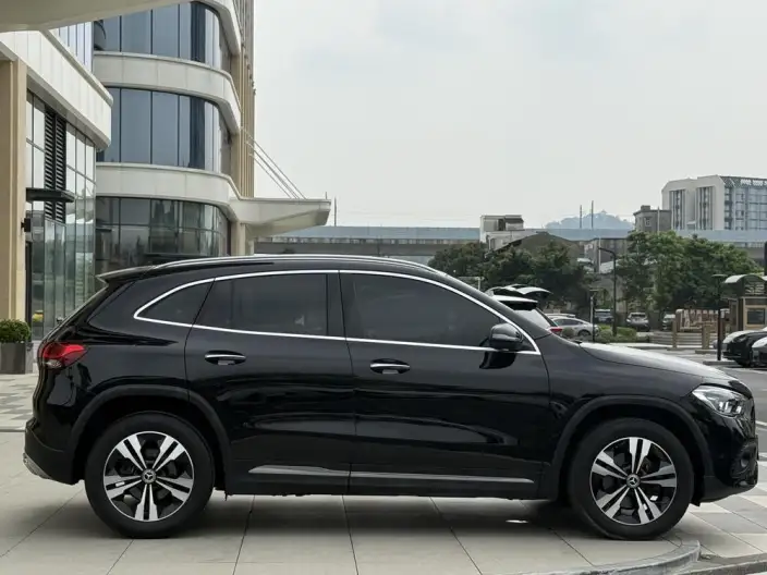 Mercedes-Benz GLA 2022 Model GLA 200 – фото 8