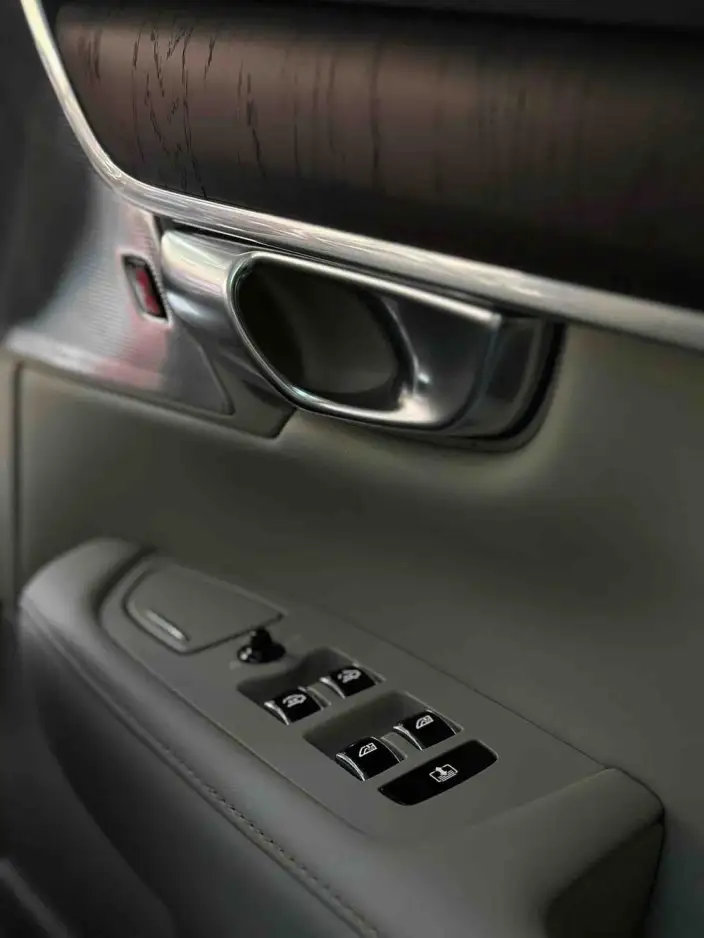 Volvo S90 2022 Model B5 Smart Elegance Deluxe Edition – фото 9
