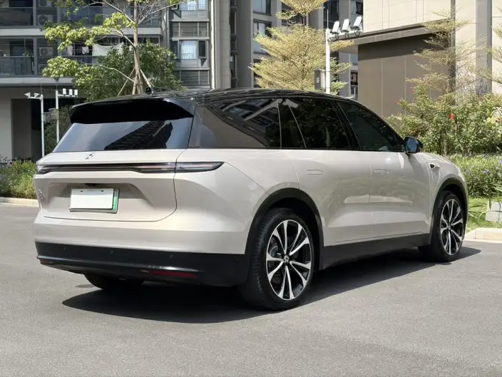 NIO ES8 2023 Model 100kWh – фото 7