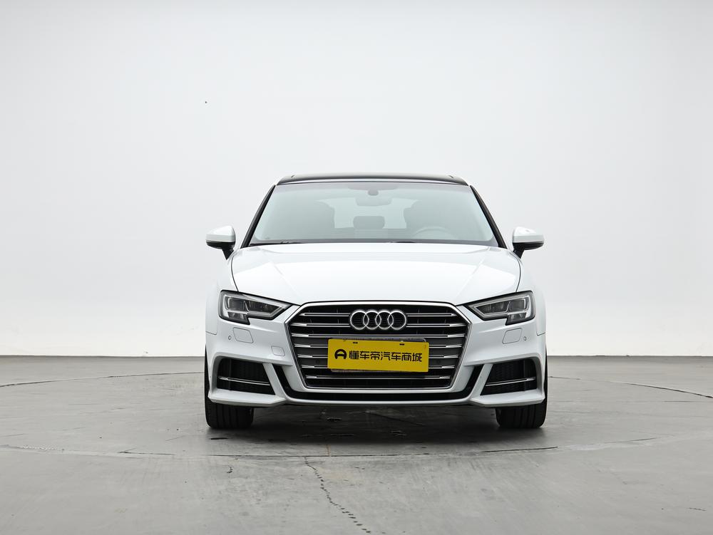Audi A3 2020 Sportback 35 TFSI Style China VI