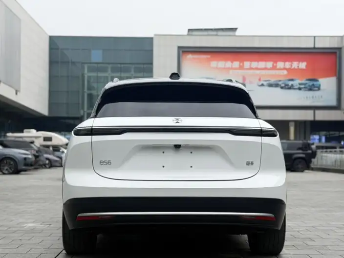 NIO ES6 2024 Model 75kWh – фото 6
