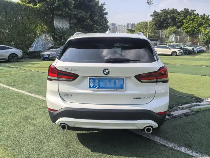 BMW X1 2022 Model sDrive25Li Leading Model – фото 6