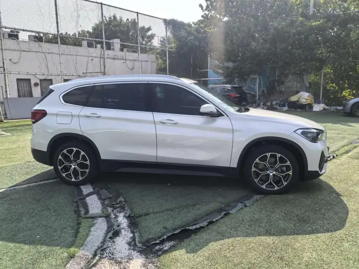 BMW X1 2022 Model sDrive25Li Leading Model – фото 8