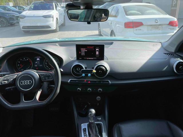 Audi Q2L 2022 35 TFSI Entry Dynamic – фото 24
