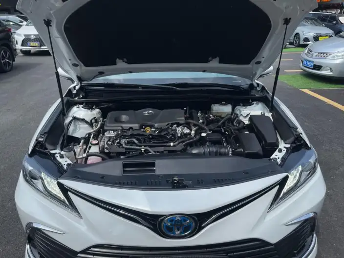 Toyota Camry 2021 Model Hybrid 2.5HG Deluxe Edition – фото 8