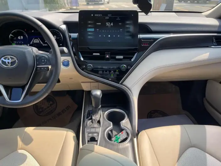 Toyota Camry 2021 Model Hybrid 2.5HG Deluxe Edition – фото 9