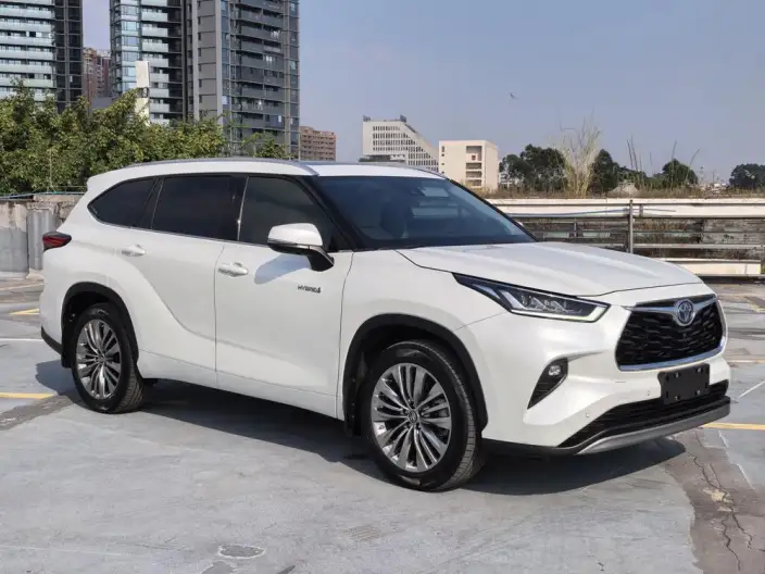 Toyota Highlander 2022 Model Hybrid 2.5L 4WD Supreme Edition 7 seat – фото 3