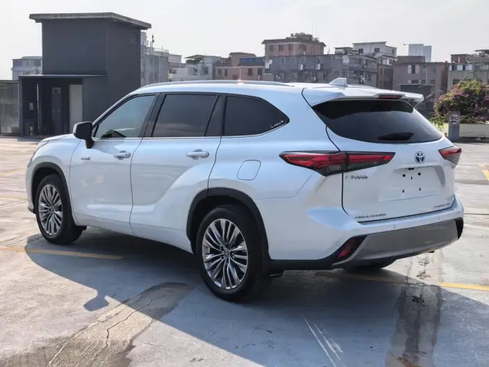 Toyota Highlander 2022 Model Hybrid 2.5L 4WD Supreme Edition 7 seat – фото 4
