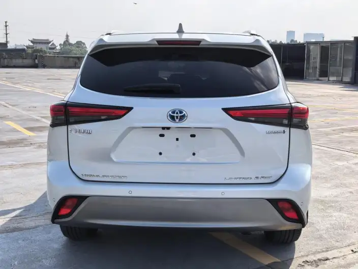 Toyota Highlander 2022 Model Hybrid 2.5L 4WD Supreme Edition 7 seat – фото 5