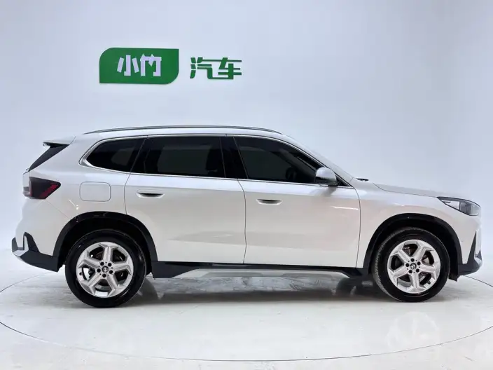 BMW X1 2023 Model sDrive20Li X Design Set – фото 8