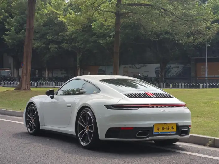 PORSCHE 911 2023 Model Carrera 3.0T – фото 4