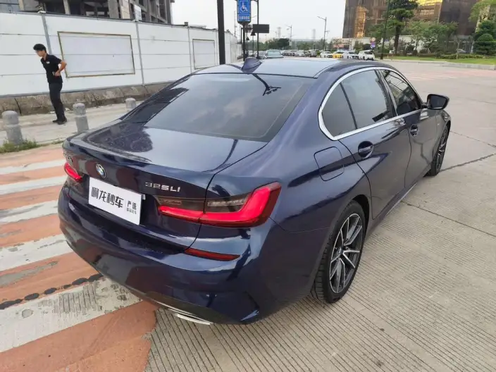 BMW 3 Series 2022 Model 325Li M Sports Set – фото 5