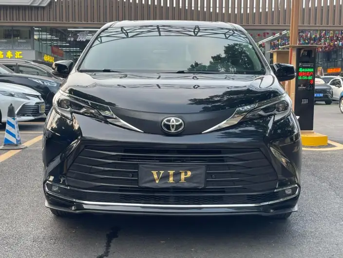 Toyota Sienna 2024 Model Hybrid 2.5L Comfort Edition – фото 2