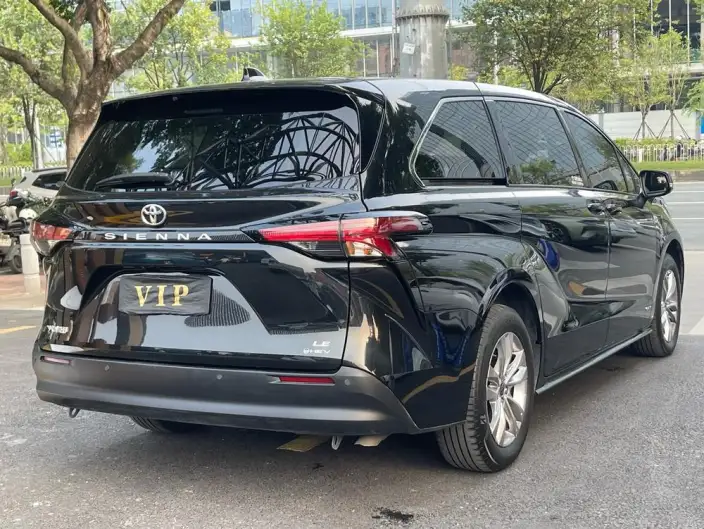 Toyota Sienna 2024 Model Hybrid 2.5L Comfort Edition – фото 7