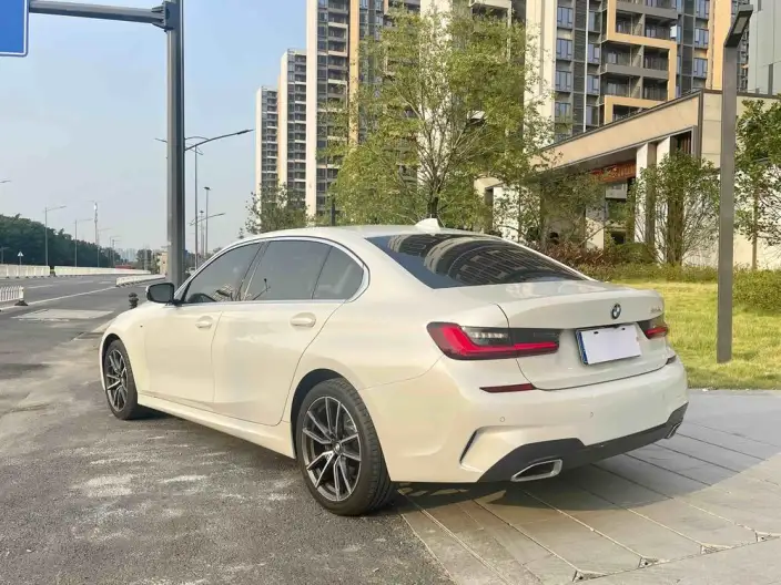 BMW 3 Series 2022 Model 320Li M Sports Set – фото 4