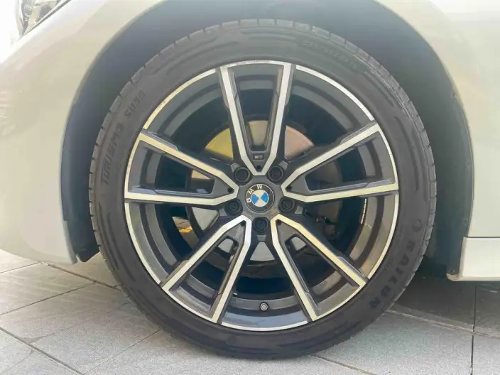 BMW 3 Series 2022 Model 320Li M Sports Set – фото 9