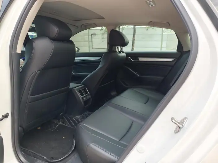 Honda Accord 2022 Model 260TURBO Deluxe Edition – фото 9
