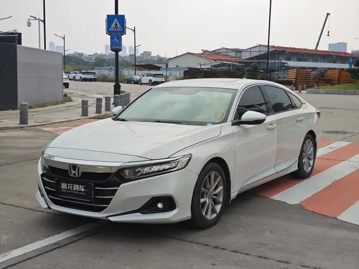 Honda Accord 2022 Model 260TURBO Deluxe Edition – фото 10