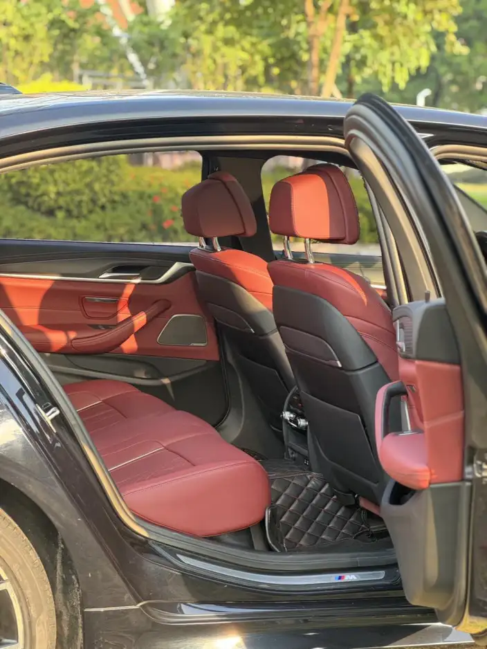 BMW 5 Series 2022 Model 530Li Exclusive Model M Sports Set – фото 7