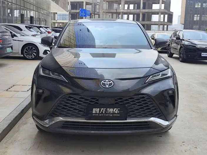 Venza 2022 Model 2.0L CVT 2WD Premium Edition – фото 2