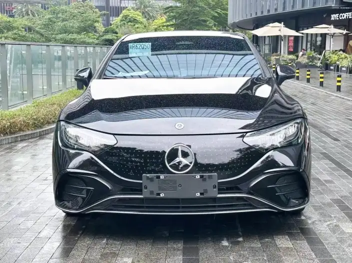 Mercedes-Benz EQE SUV 2023 Model EQE SUV 350 4MATIC Deluxe Edition – фото 2