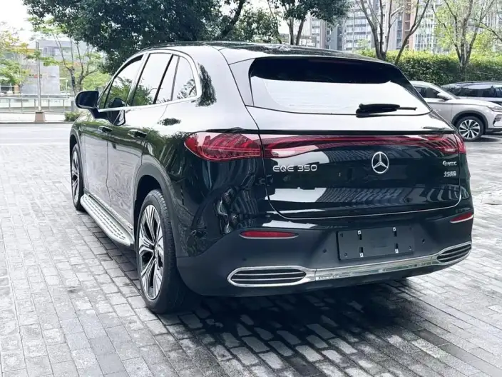 Mercedes-Benz EQE SUV 2023 Model EQE SUV 350 4MATIC Deluxe Edition – фото 4