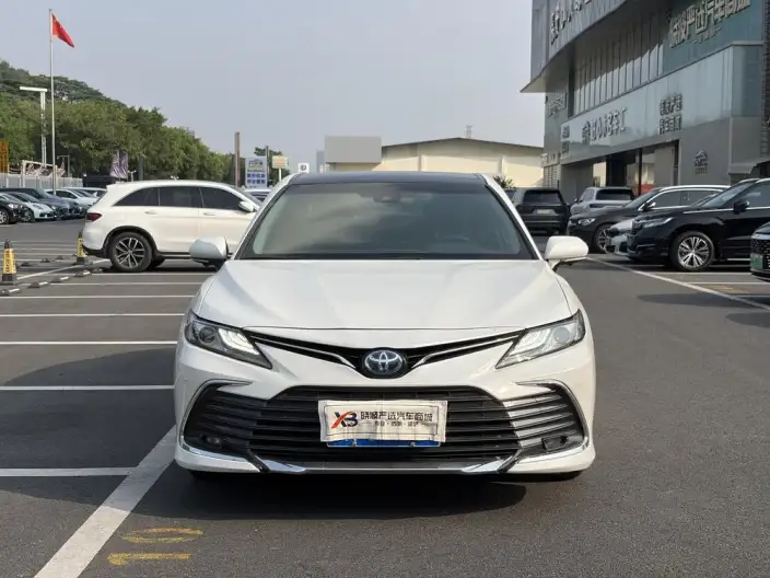Toyota Camry 2023 Model Hybrid 2.5HG Deluxe Edition – фото 2